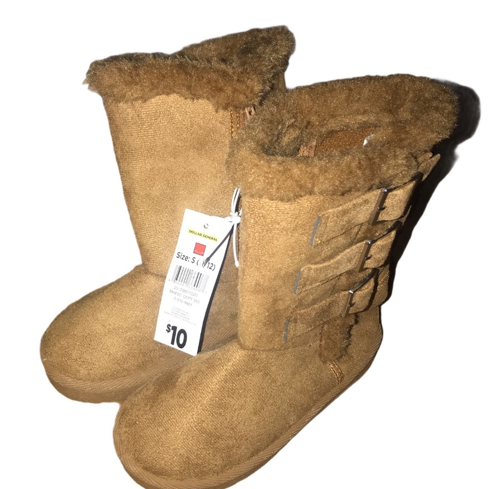 ⭐️4/$20 NWT girls winter boots